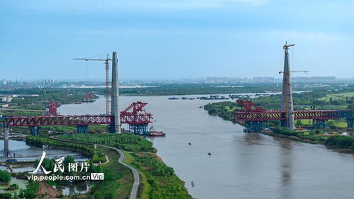 安徽馬鞍山 巢馬鐵路馬鞍山公鐵兩用長江大橋建設忙